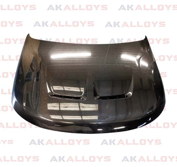 LAND ROVER SVR STYLE REPLACEMENT BONNET - GENUINE CARBON FIBRE